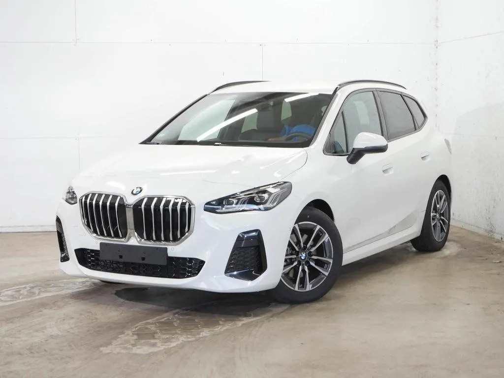 BMW 220