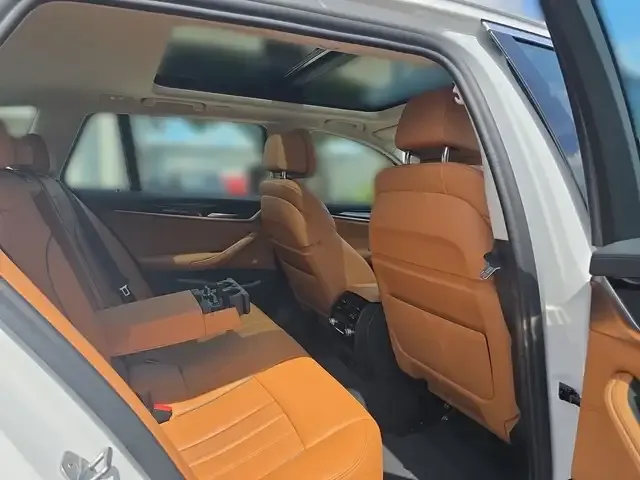 BMW 540