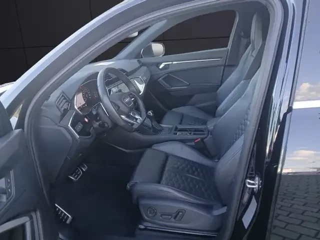 Audi RS Q3