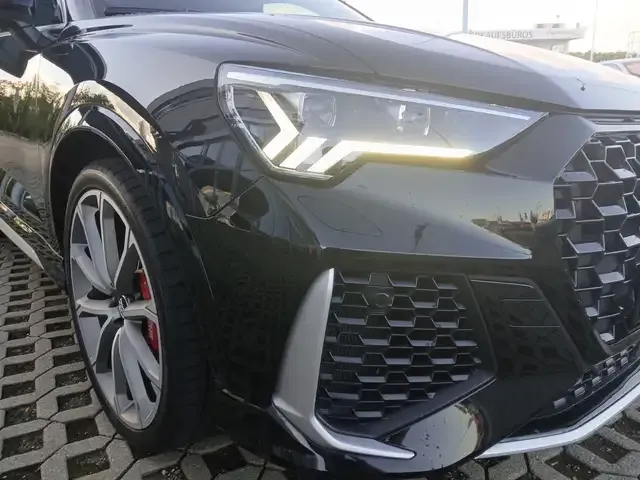 Audi RS Q3
