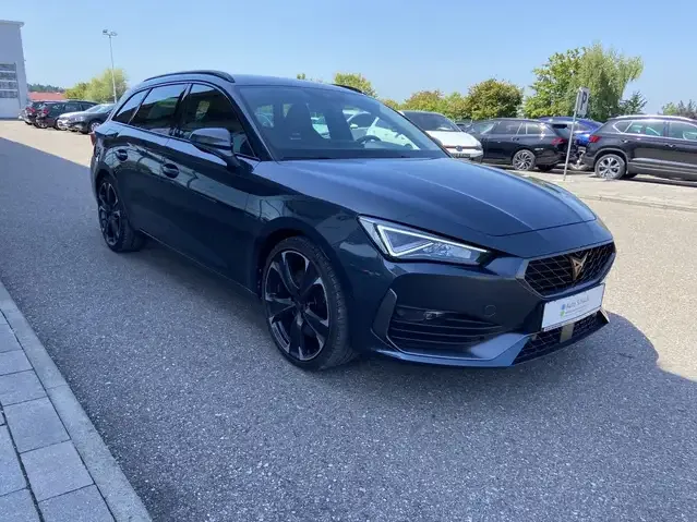 CUPRA Leon