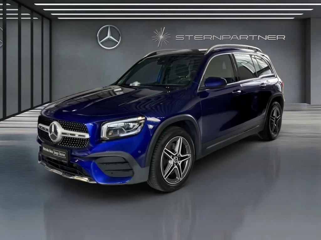 Mercedes-Benz GLB 220