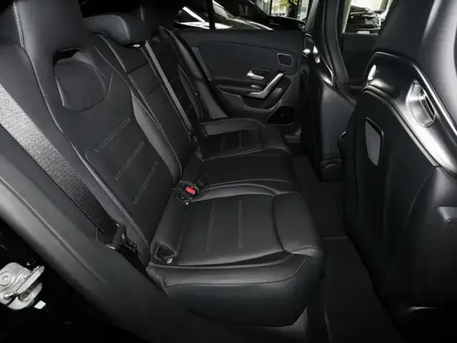 Mercedes-Benz CLA 45 AMG