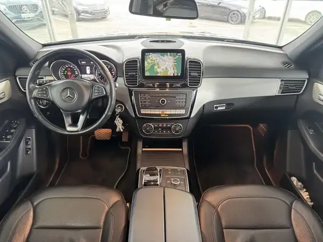 Mercedes-Benz GLE 500