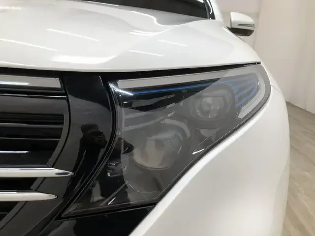 Mercedes-Benz EQC 400