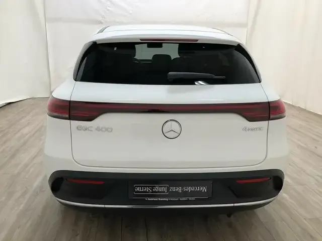 Mercedes-Benz EQC 400