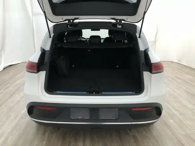 Mercedes-Benz EQC 400