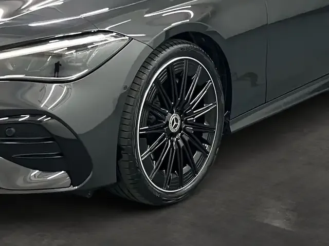 Mercedes-Benz CLE 200