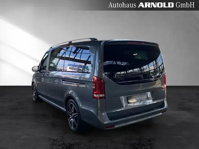 Mercedes-Benz V 300