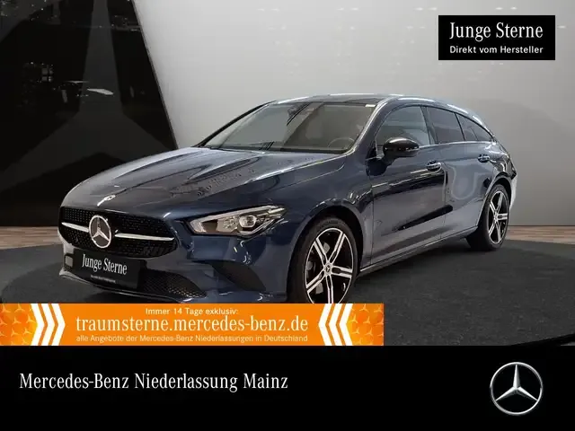 Mercedes-Benz CLA 220