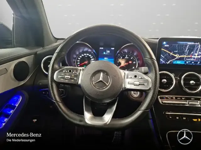 Mercedes-Benz GLC 220