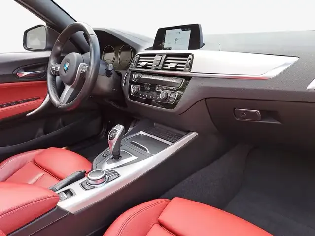BMW 230