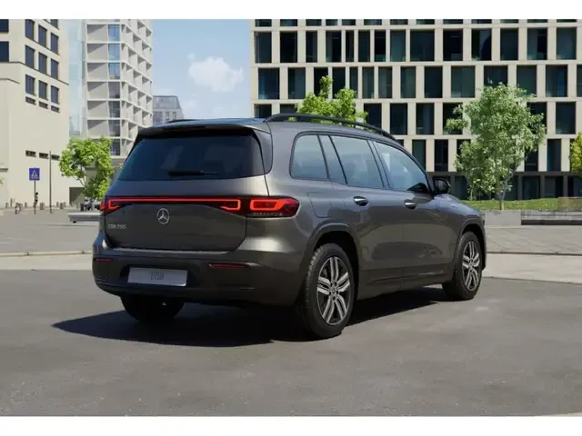 Mercedes-Benz EQB 250