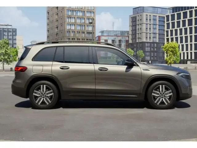 Mercedes-Benz EQB 250