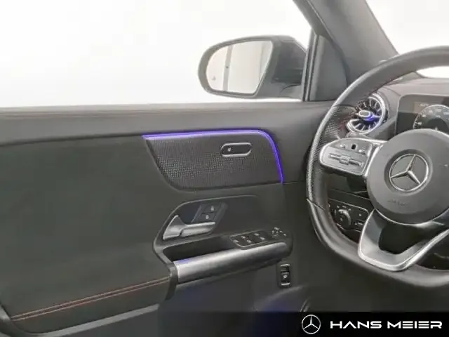 Mercedes-Benz EQA 250