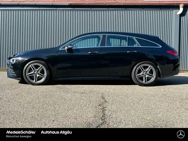 Mercedes-Benz CLA 220