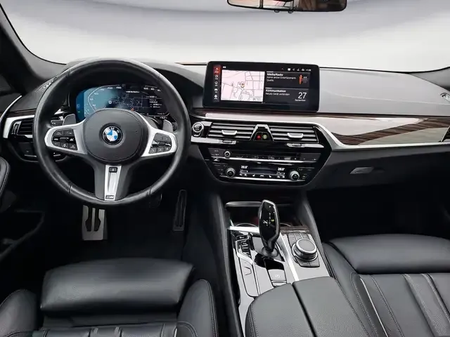 BMW 550