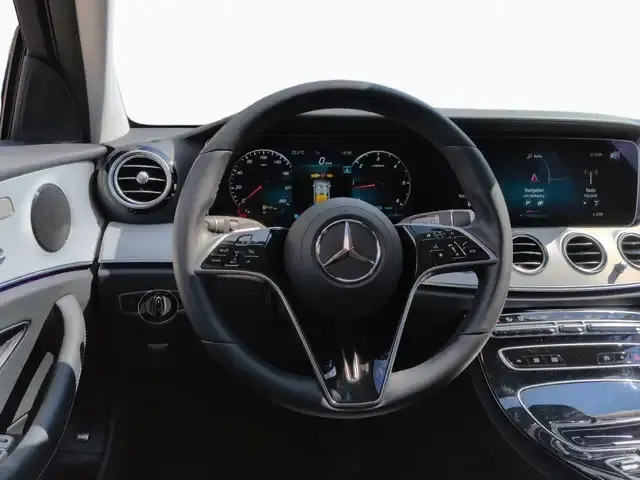Mercedes-Benz Sonstiges