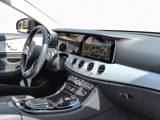 Mercedes-Benz Sonstiges