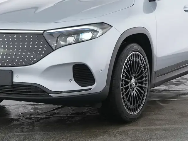 Mercedes-Benz EQA 300