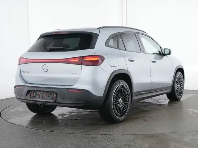 Mercedes-Benz EQA 300
