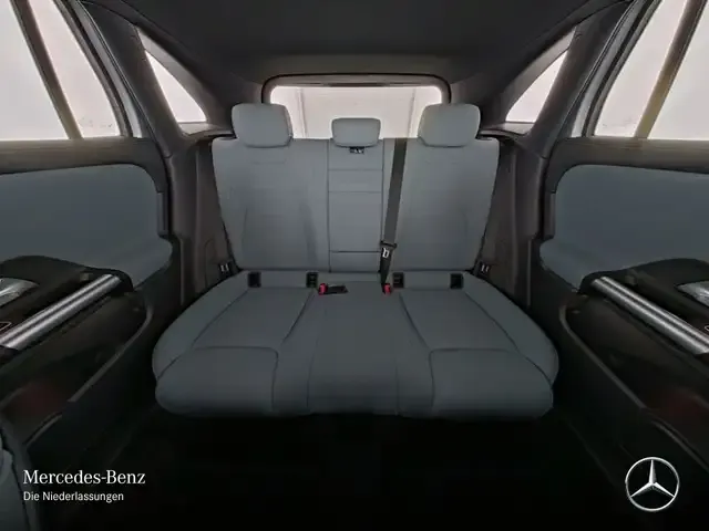 Mercedes-Benz EQA 300