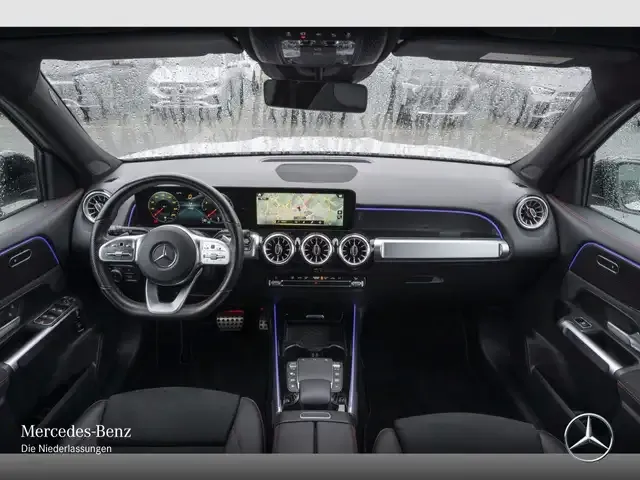 Mercedes-Benz GLB 200