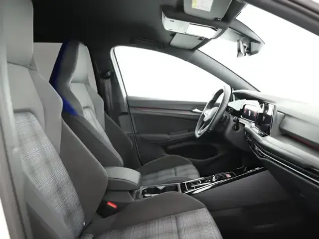 Volkswagen Golf GTE