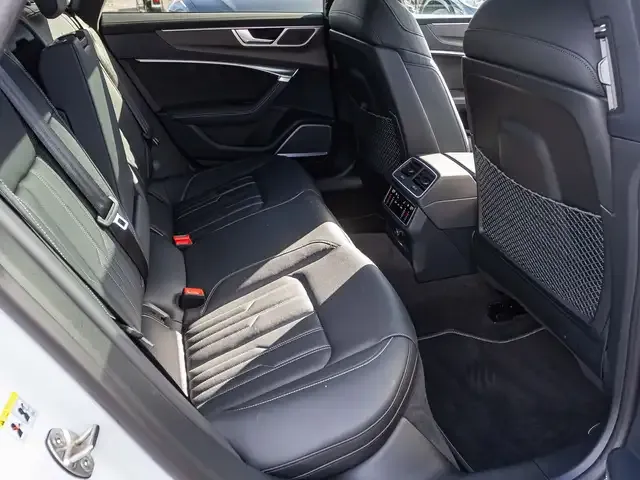 Audi S7