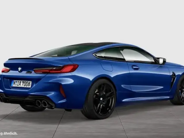 BMW M8