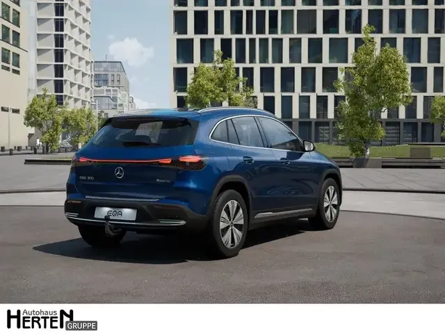 Mercedes-Benz EQA 300