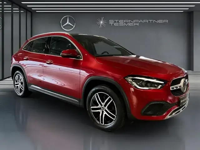 Mercedes-Benz GLA 250