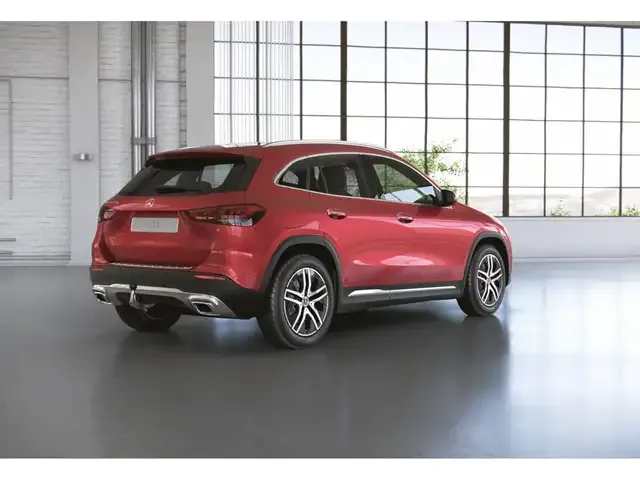 Mercedes-Benz GLA 250