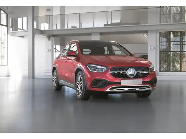 Mercedes-Benz GLA 250