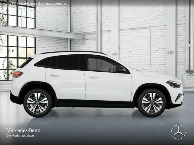 Mercedes-Benz GLA 220