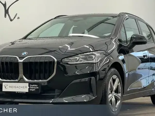 BMW 220