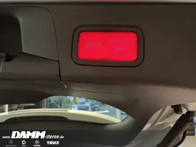 Mercedes-Benz EQB 300