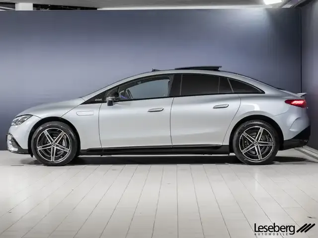 Mercedes-Benz EQE 300