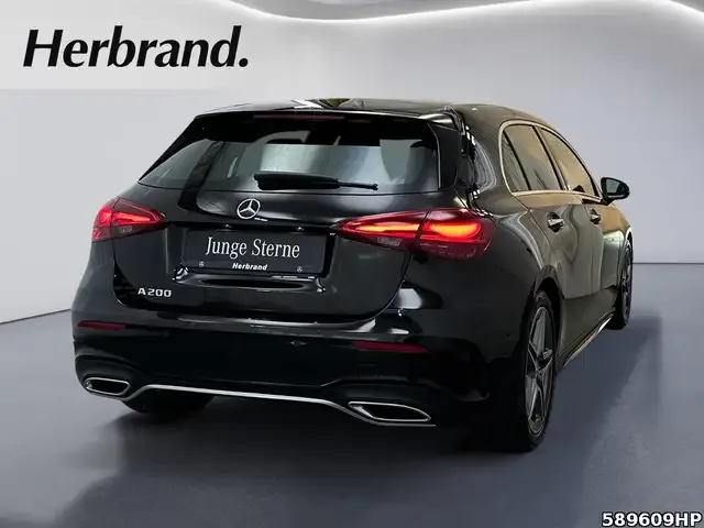 Mercedes-Benz A 200