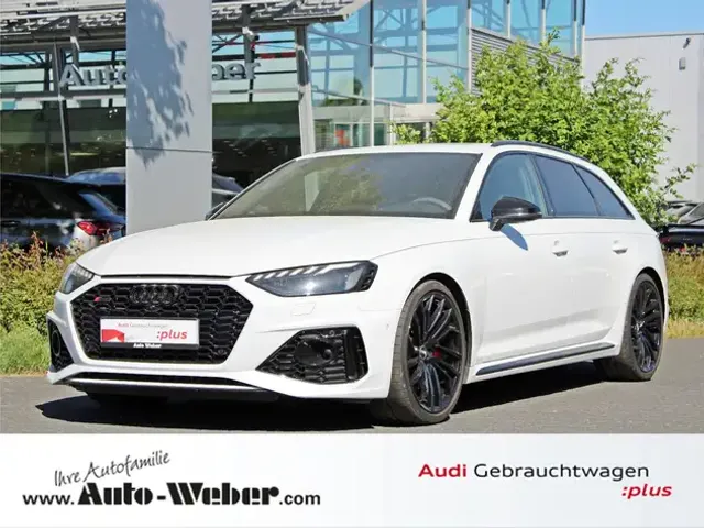 Audi RS4
