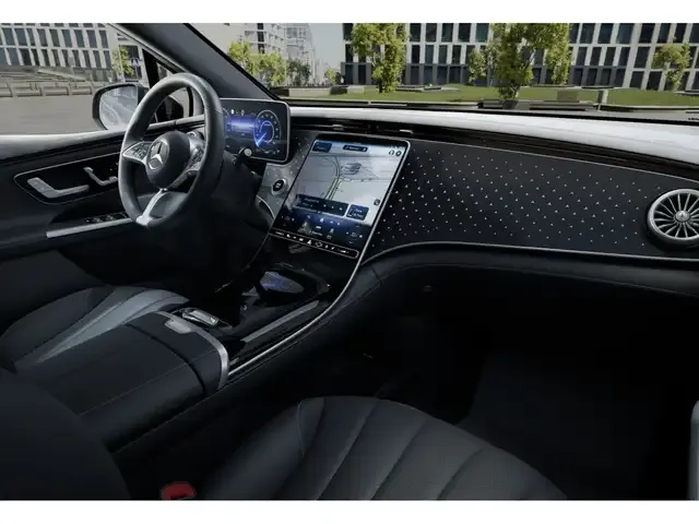 Mercedes-Benz EQE SUV