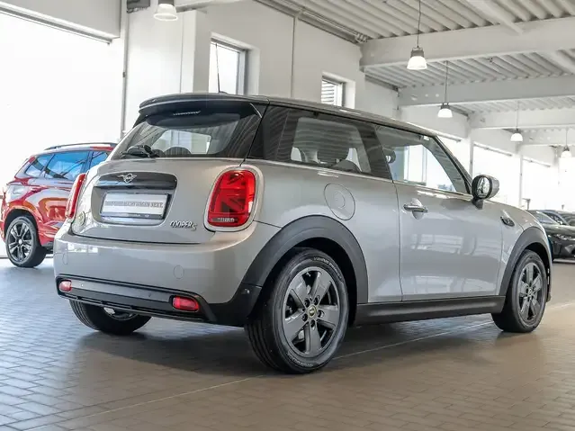 MINI Cooper SE