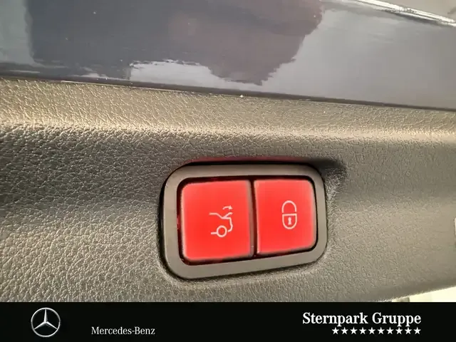 Mercedes-Benz EQE 350