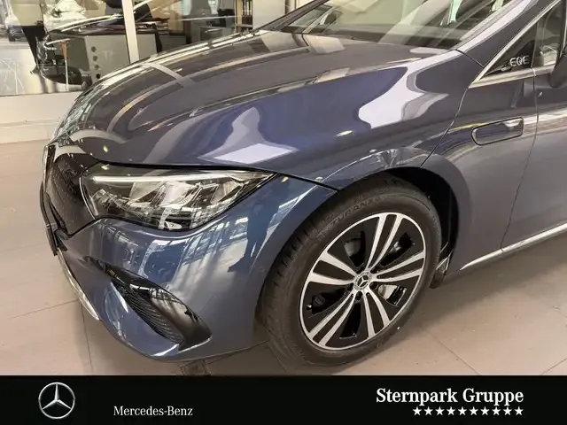 Mercedes-Benz EQE 350