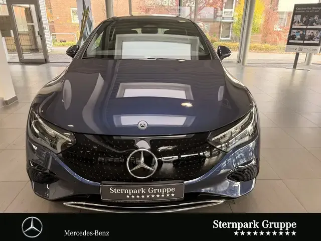 Mercedes-Benz EQE 350