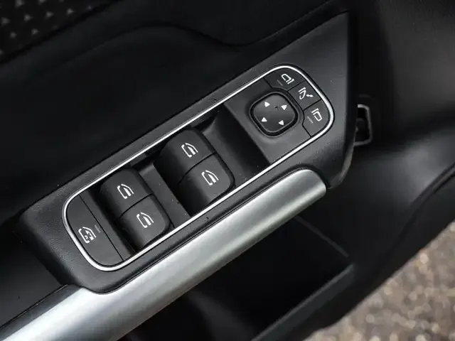 Mercedes-Benz GLA 180
