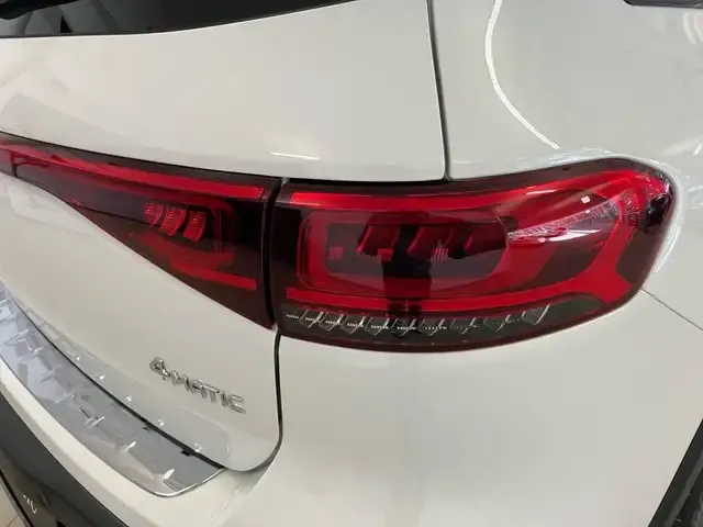 Mercedes-Benz EQB 300