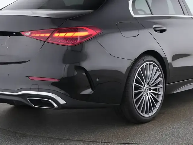 Mercedes-Benz C 180