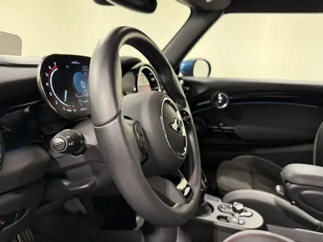 MINI John Cooper Works Cabrio