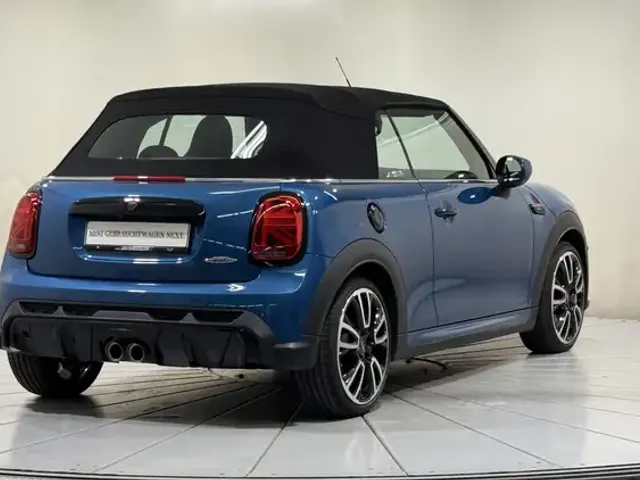 MINI John Cooper Works Cabrio